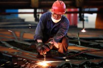 关于中国制造业大而不强的一点思考