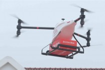 京东送货无人机完成首笔订单 无人机送货不再是说说而已