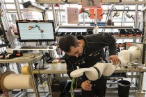 美的承诺 保证收购后库卡集团的独立性