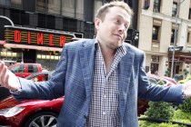 特斯拉无人驾驶技术致人死亡 无人驾驶技术并不成熟