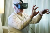 VR是年轻人的专属?研究表明:VR将帮助老年人免于跌倒