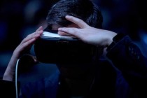 廉价VR成为制造商争夺焦点