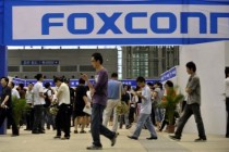 印度废钞 富士康1/4员工被迫放假