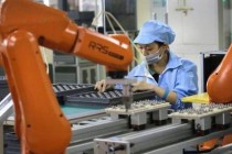 受累于智能手机产业衰落富士康业绩出现十余年来首度下降 能否通过夏普重振依旧未知