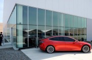 特斯拉2月20日开始试产Model 3