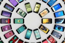 微博与赛诺联合发布《2016年智能手机微报告》