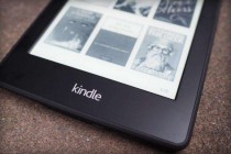 亚马逊发布一款新Kindle，具备IPX8的防水性能